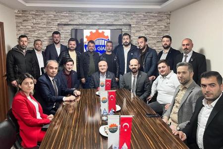 Erhan Usta ve İYİ Parti Teşkilatından Derneğimize Ziyaret