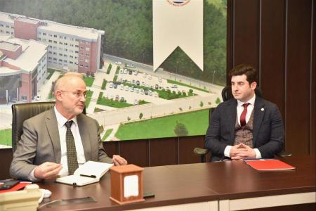 Bafra GİAD’dan Ondokuz Mayıs Üniversitesi Rektörü Prof. Dr. Yavuz Ünal’a ziyaret